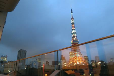ザ・プリンス　パークタワー東京　デラックスツイン　7階バルコニーからみる東京タワー